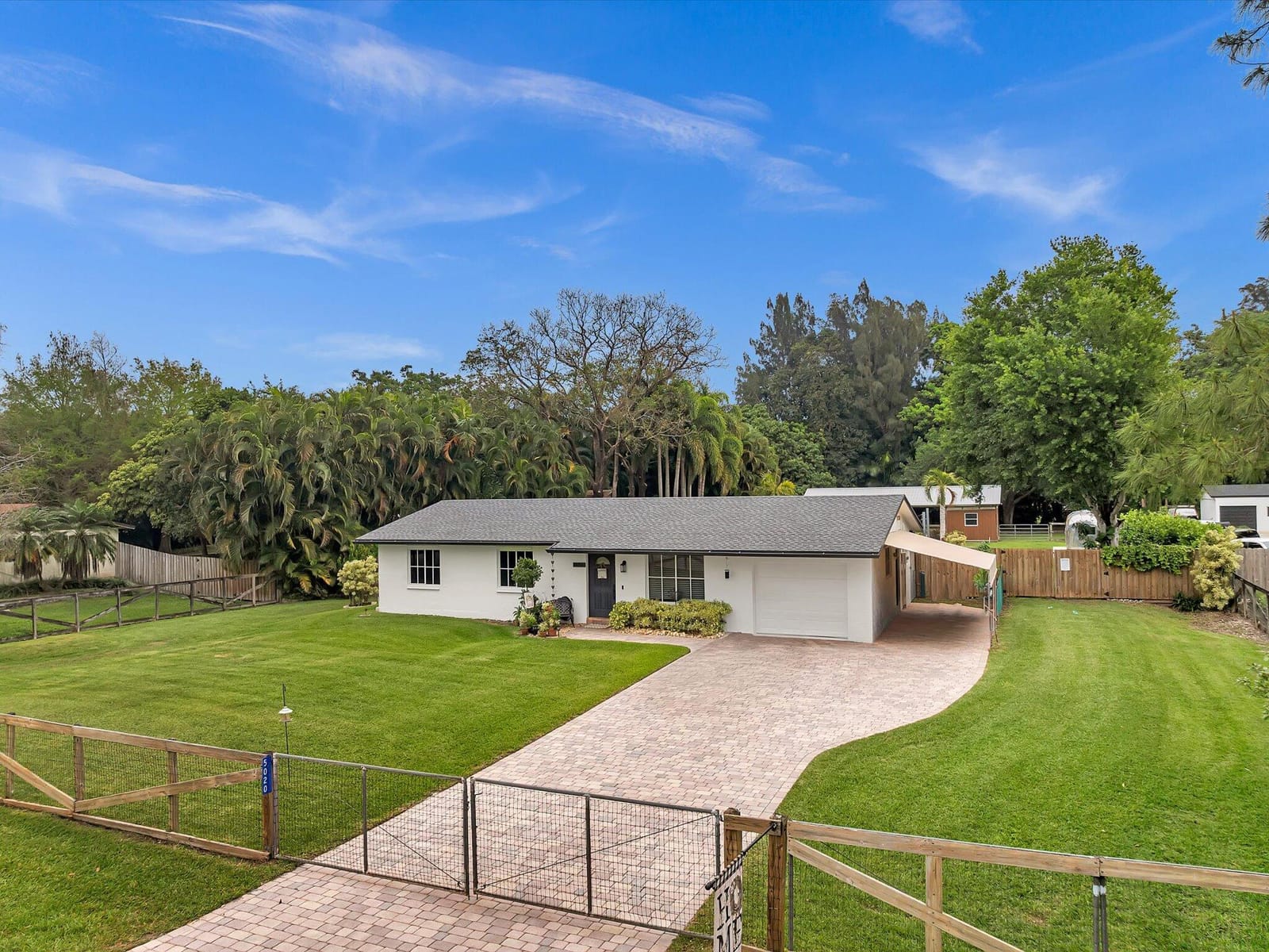 5020 SW 188th Avenue, Southwest Ranches, FL 33332 photo 3