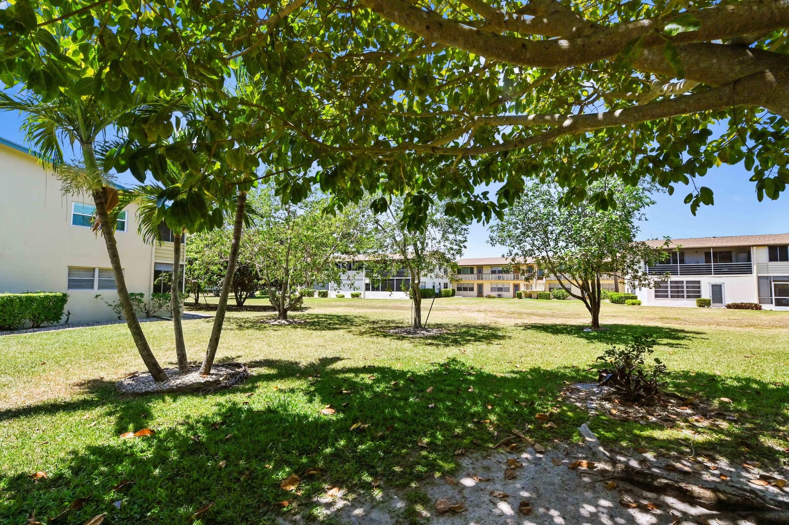 111 Dorchester E 111, West Palm Beach, FL 33417 photo 19