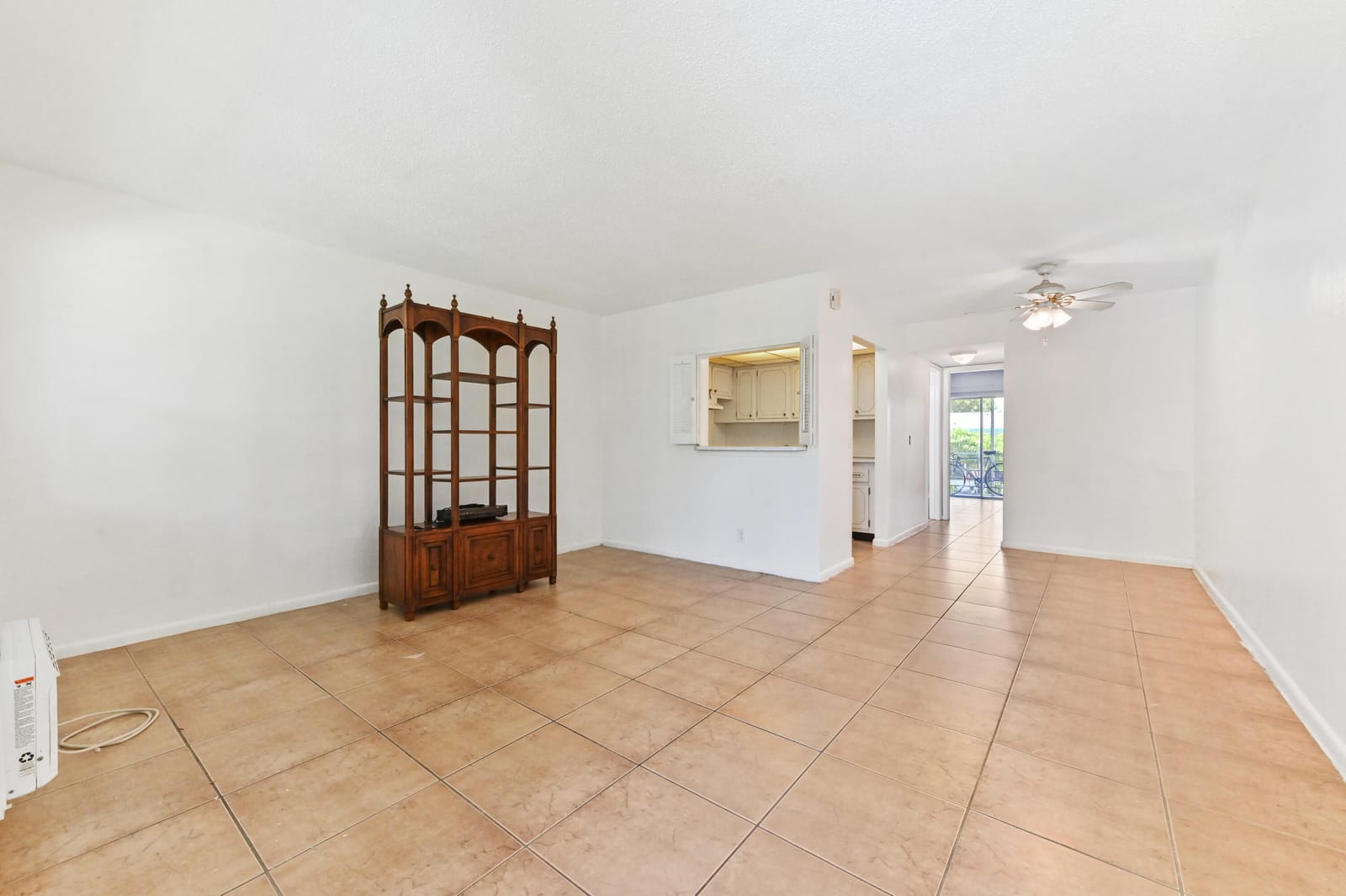 111 Dorchester E 111, West Palm Beach, FL 33417 photo 3