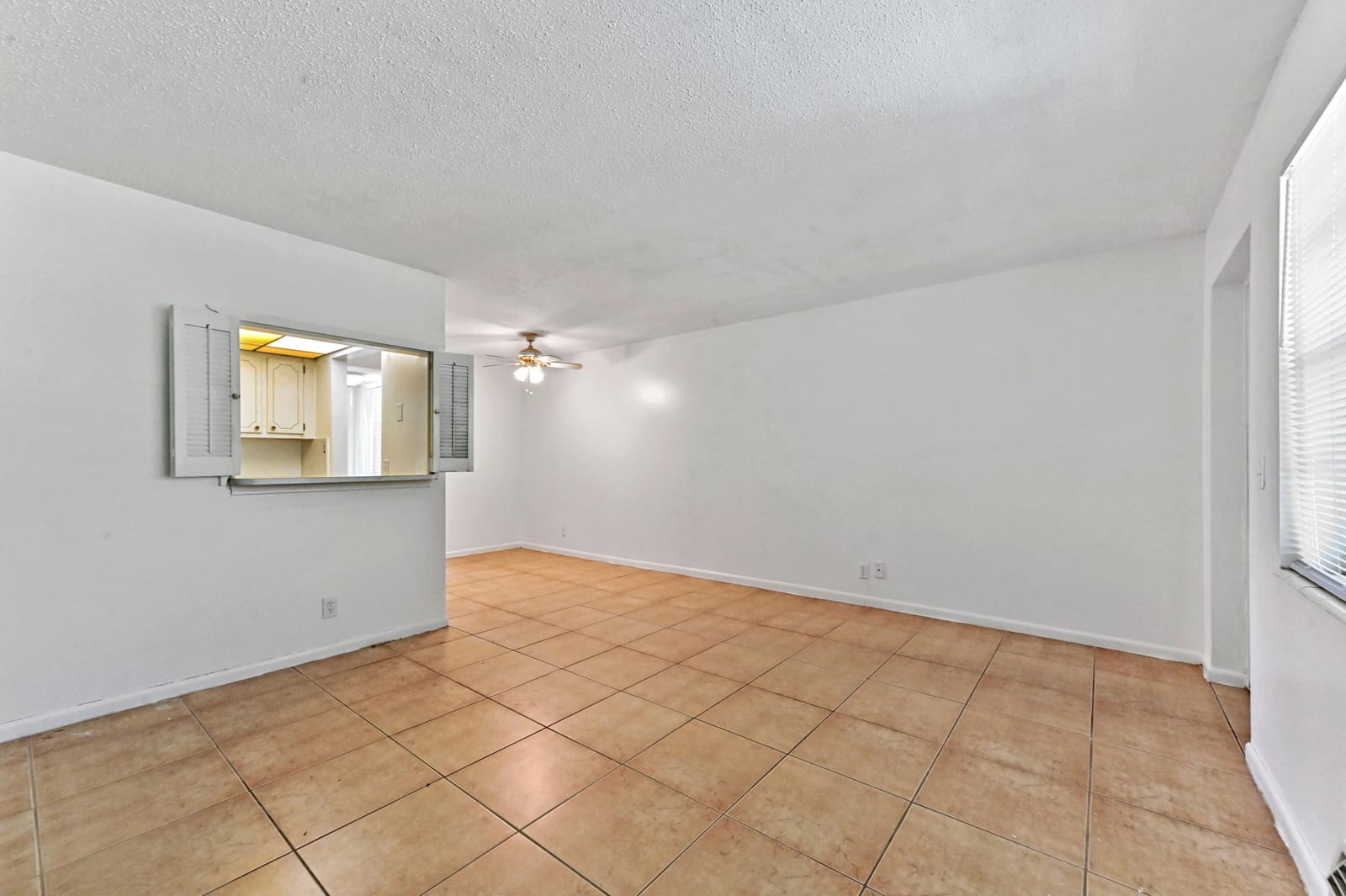 111 Dorchester E 111, West Palm Beach, FL 33417 photo 5