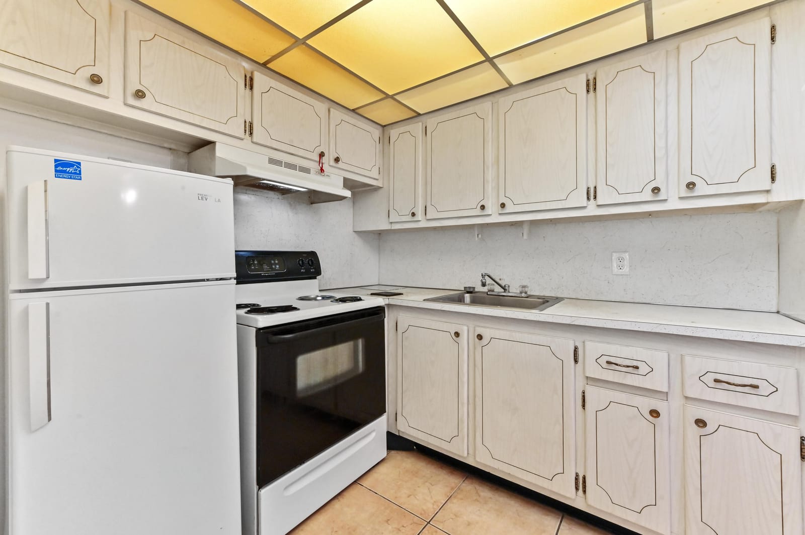 111 Dorchester E 111, West Palm Beach, FL 33417 photo 9