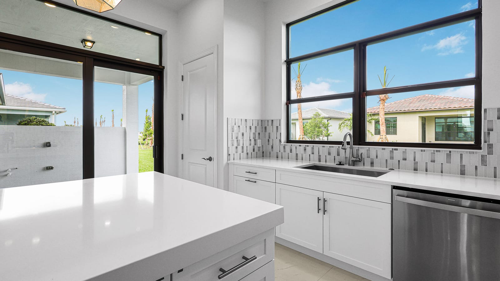 4938 Rivo Alto Circle — photo 10
