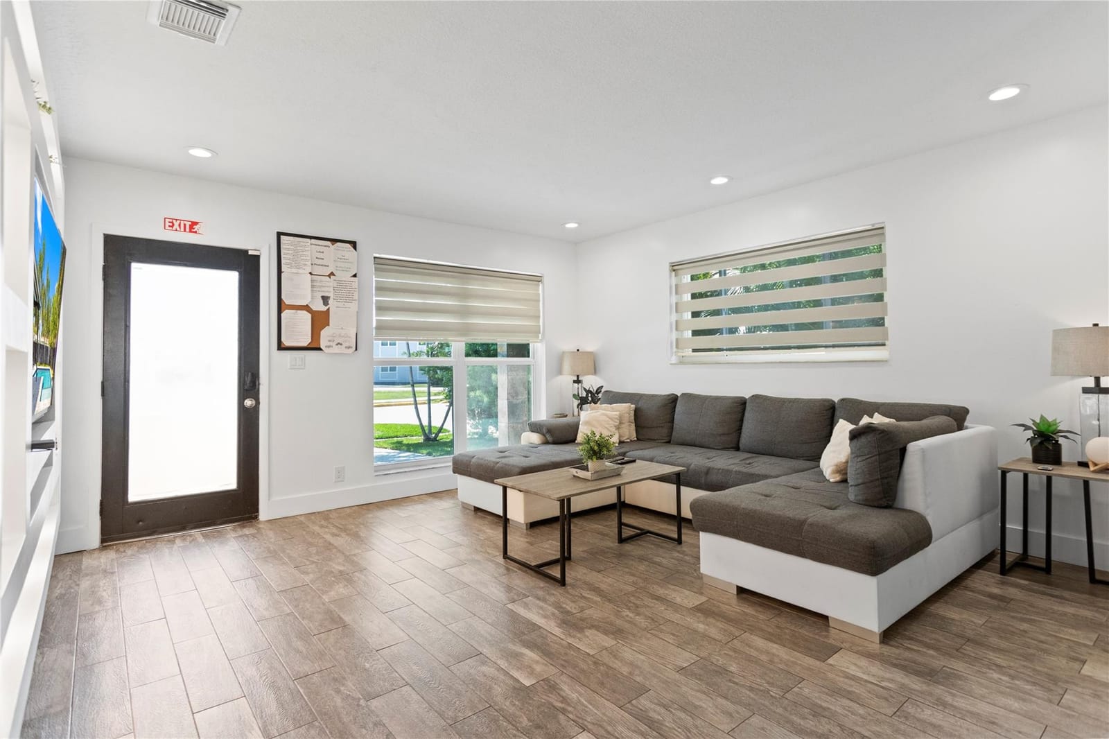 923 N 14th Avenue, Hollywood, FL 33020 photo 17