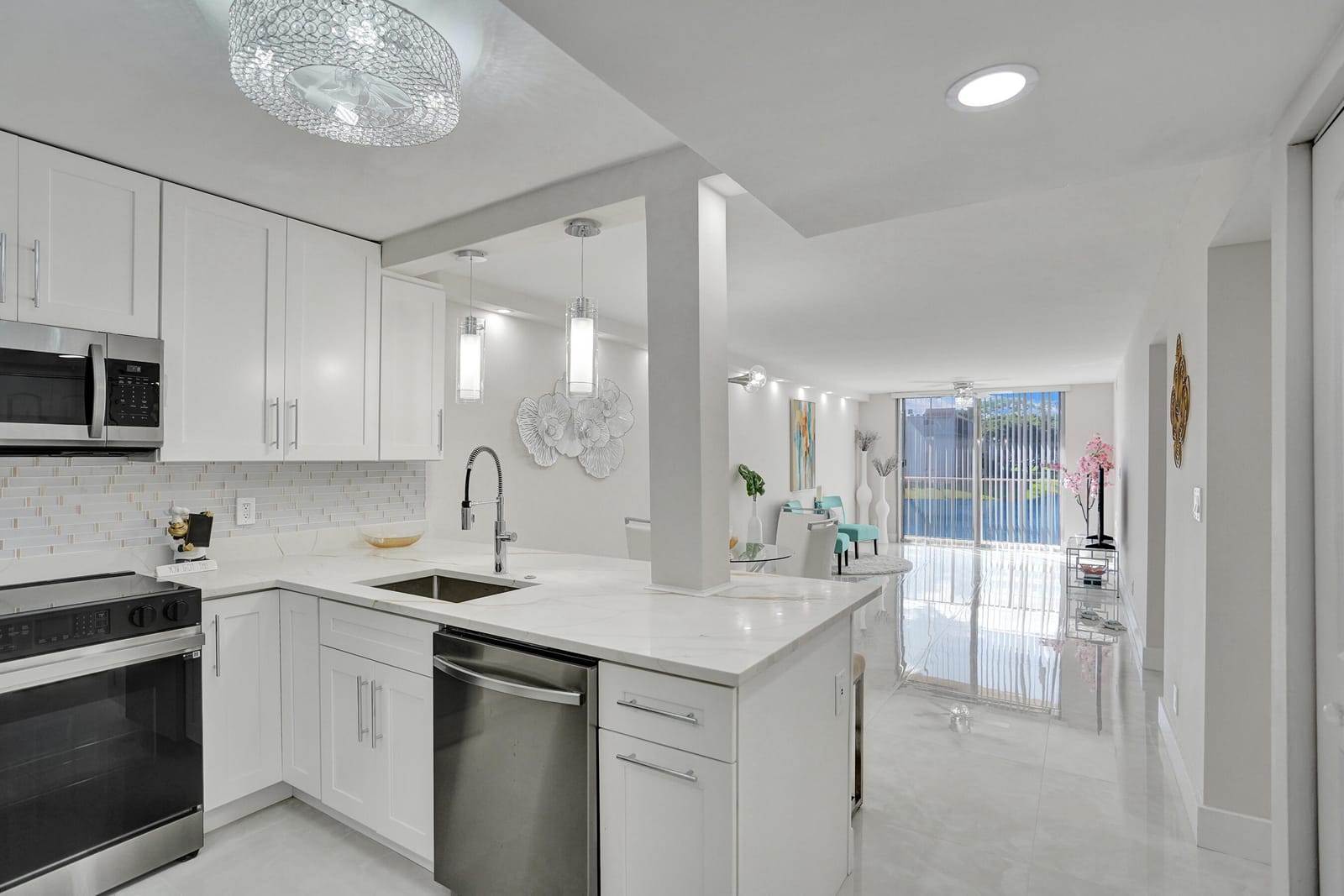 14307 Bedford Drive 206, Delray Beach, FL 33446