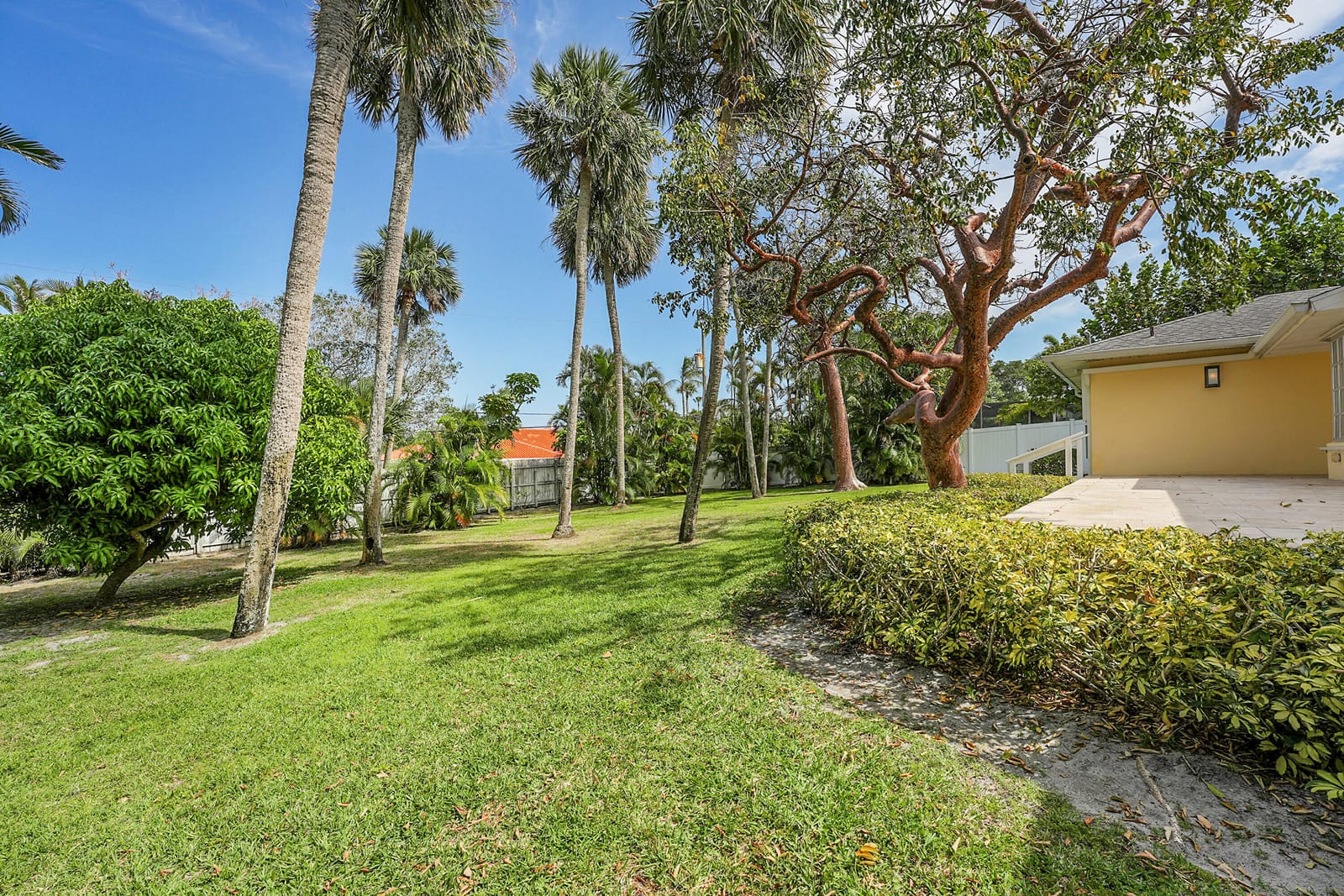 10 Middle Road, Sewalls Point, FL 34996 photo 25