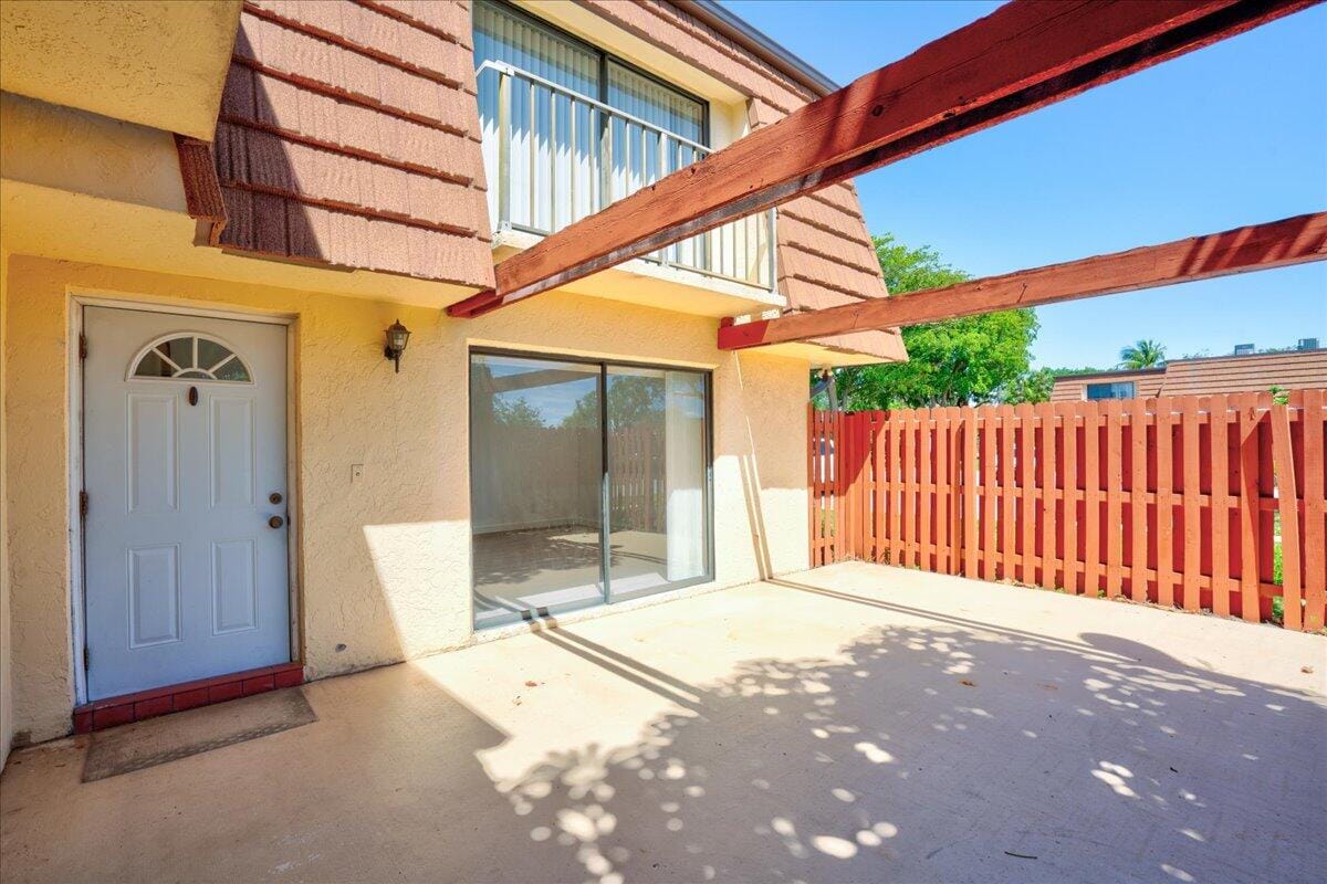 2660 Albatross Road N 6-D — photo 2