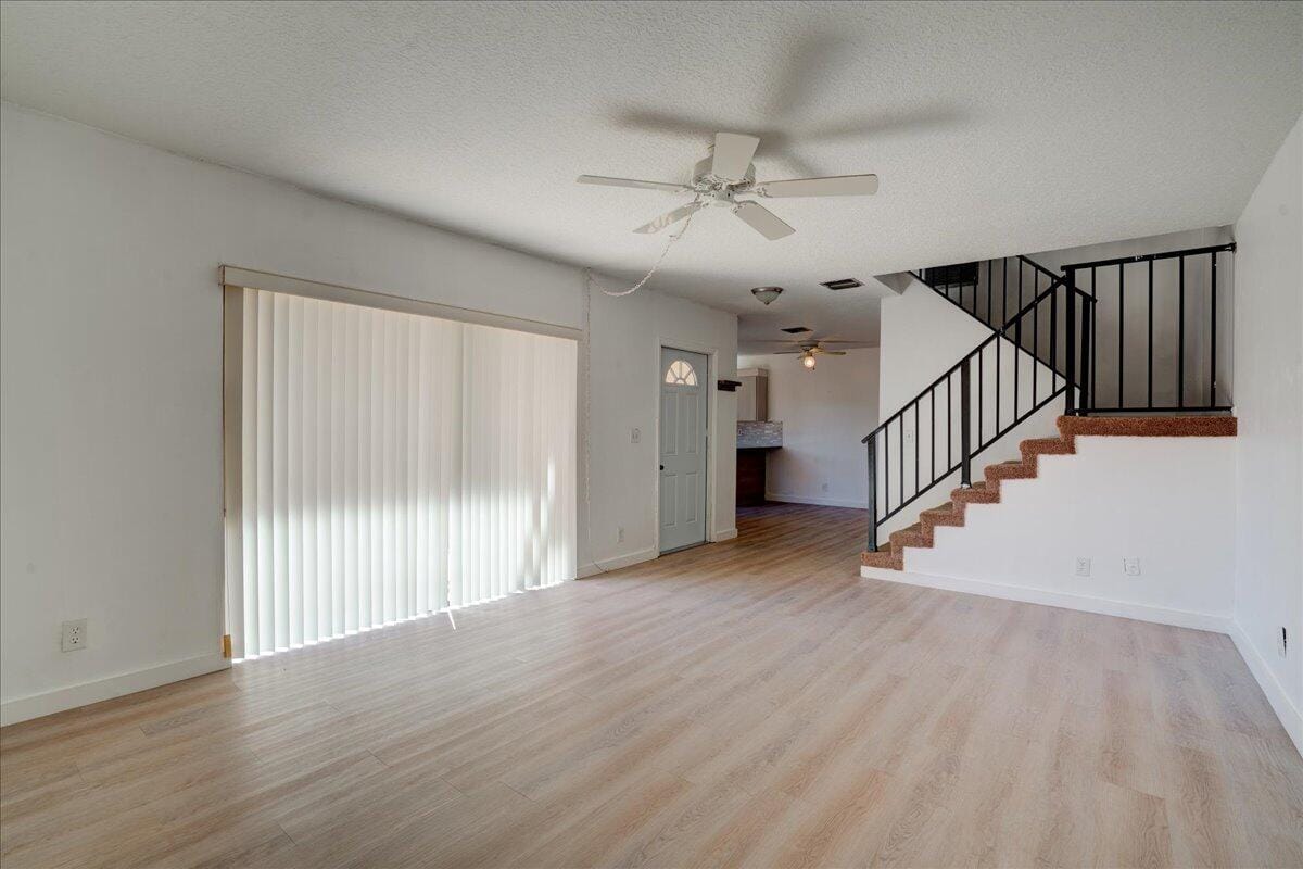 2660 Albatross Road N 6-D — photo 5
