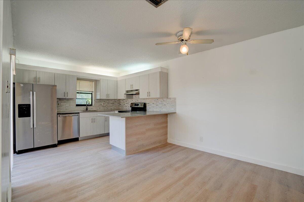2660 Albatross Road N 6-D — photo 7