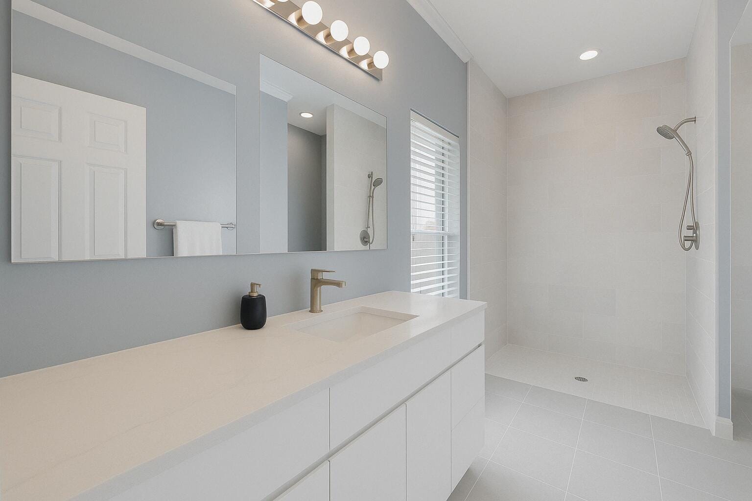 1131 Delray Lakes Drive, Delray Beach, FL 33444 photo 9