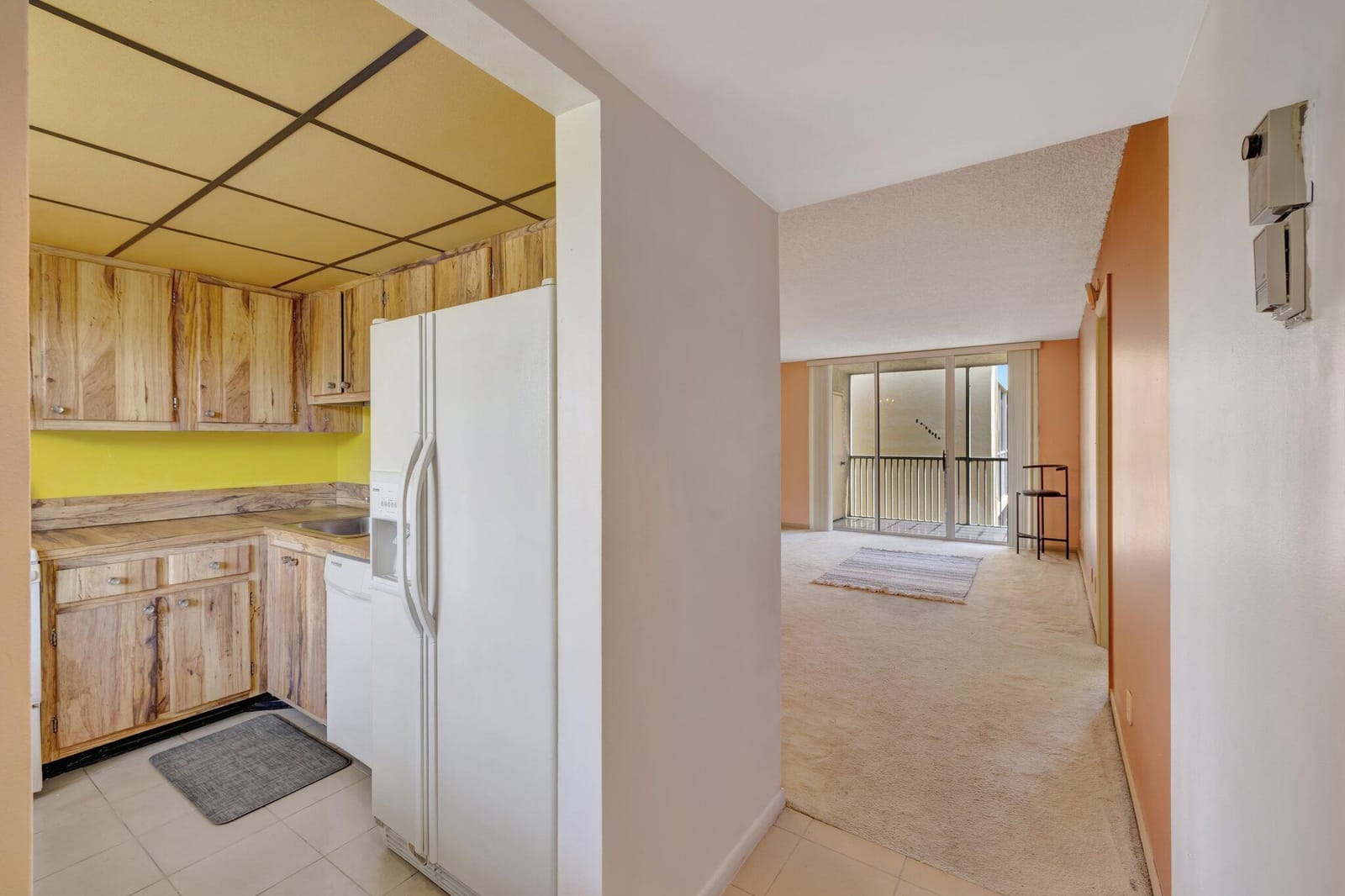 3301 NW 47th Terrace 410 — photo 4