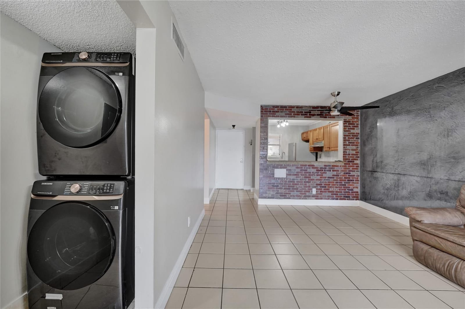 3252 Foxcroft Road 109, Miramar, FL 33025 photo 22