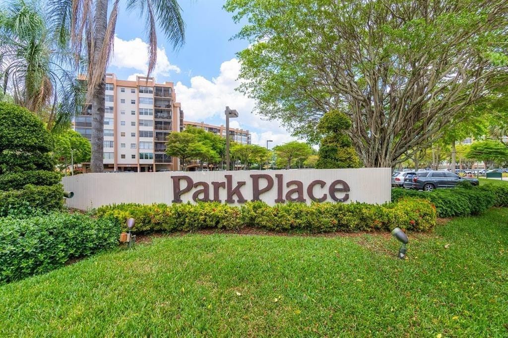 1300 Saint Charles Place 108, Pembroke Pines, FL 33026