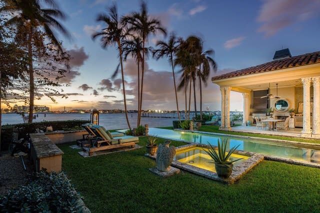 813 N Atlantic Drive, sold in Lake Shores Lantana, Lantana, FL