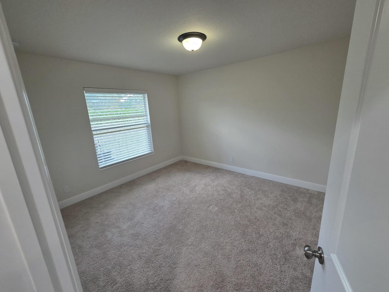17476 Valencia Boulevard, The Acreage, FL 33470 photo 18