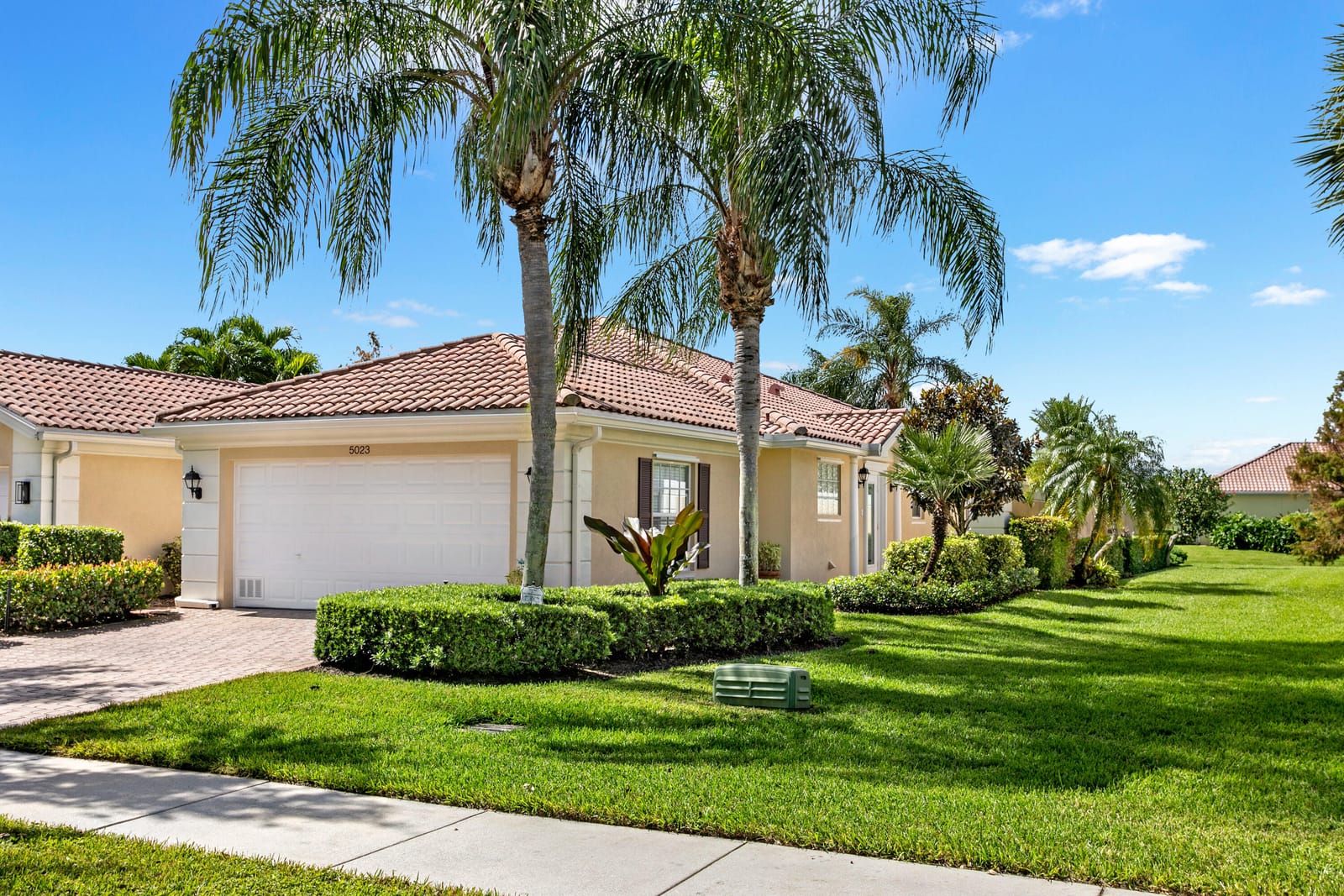 5023 Magnolia Bay Circle, Palm Beach Gardens, FL 33418