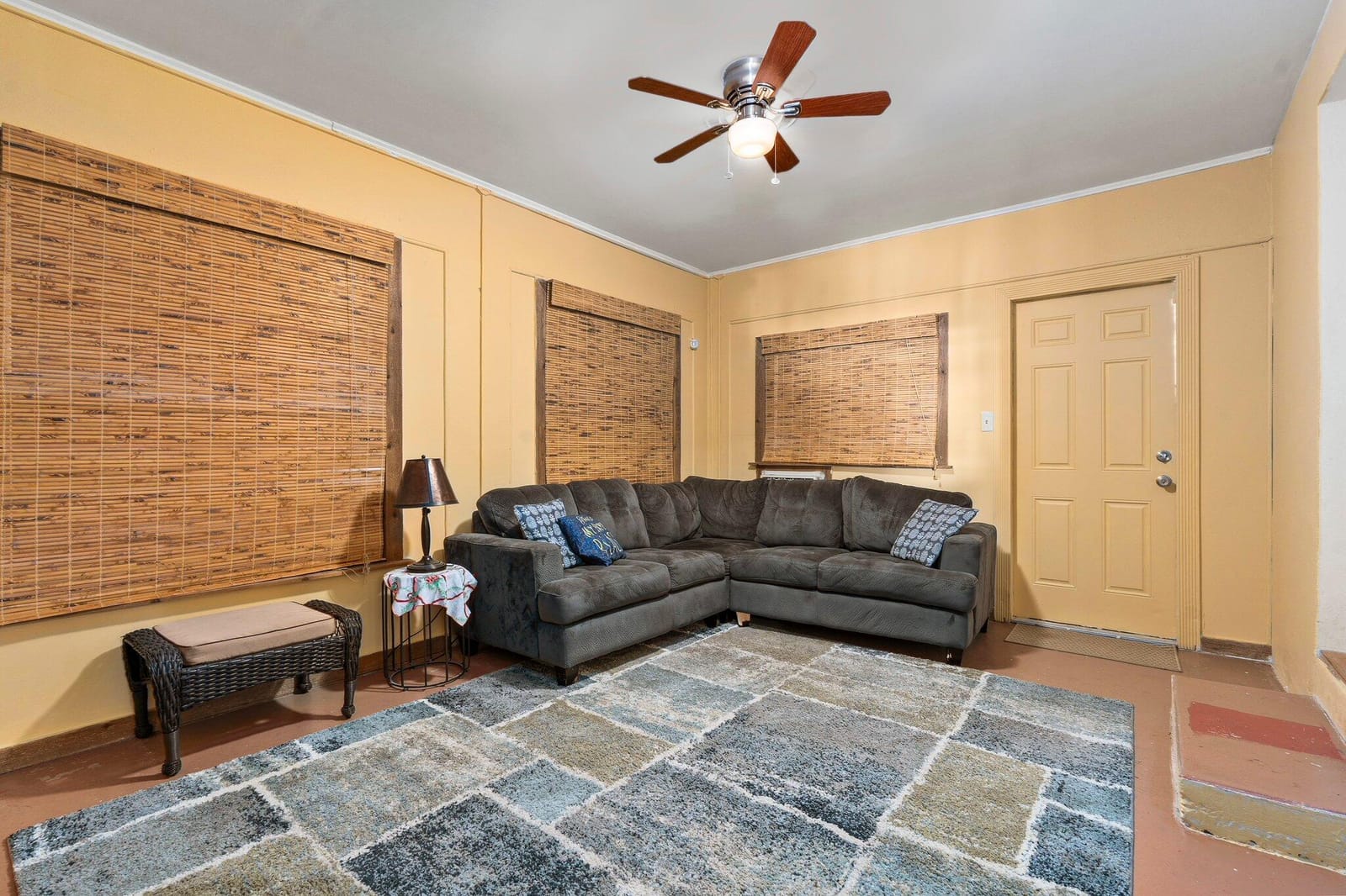 602 S 15th Court, Fort Pierce, FL 34950 photo 17