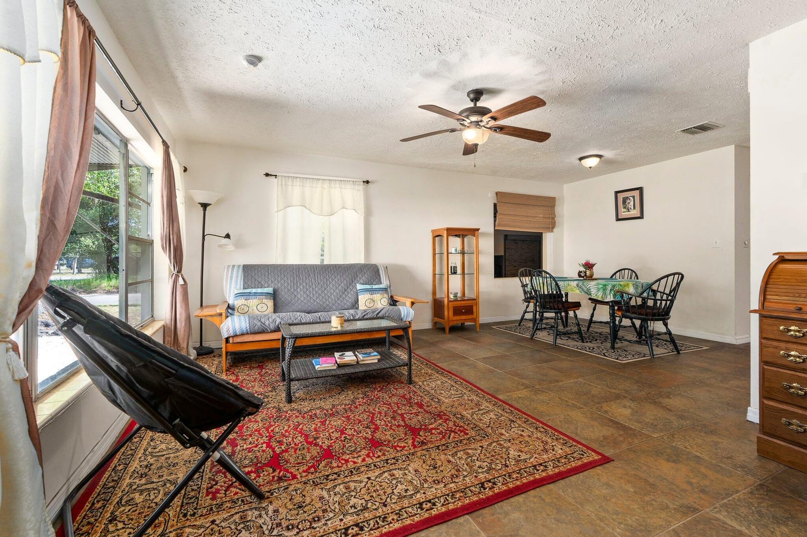 602 S 15th Court — photo 4