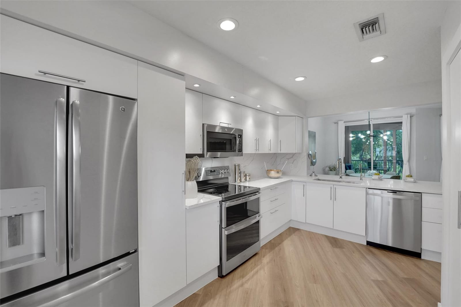 4130 W Palm Aire Drive 302D, Pompano Beach, FL 33069 photo 15
