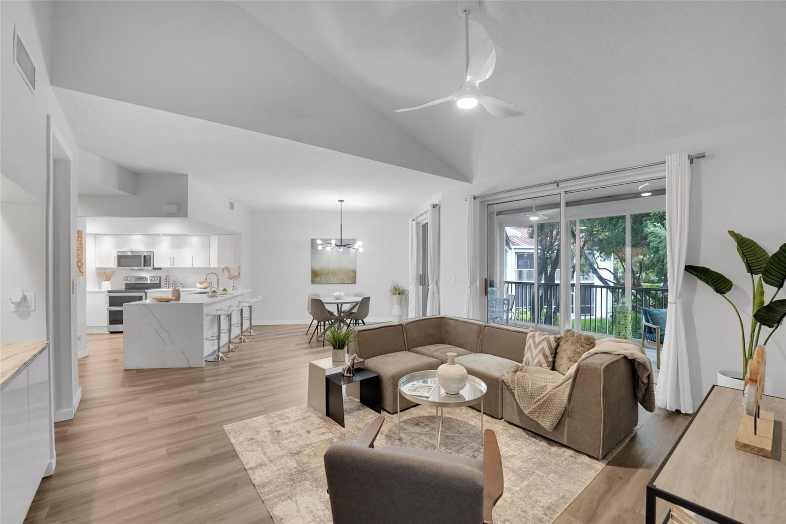 4130 W Palm Aire Drive 302D, Pompano Beach, FL 33069 photo 10