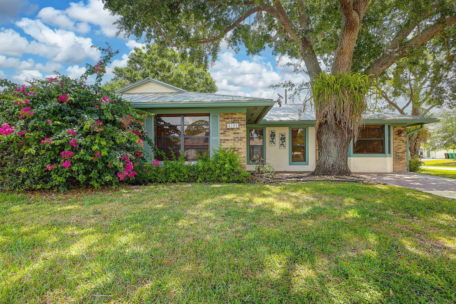 1791 SW Boeing Street, Port St. Lucie, FL 34953