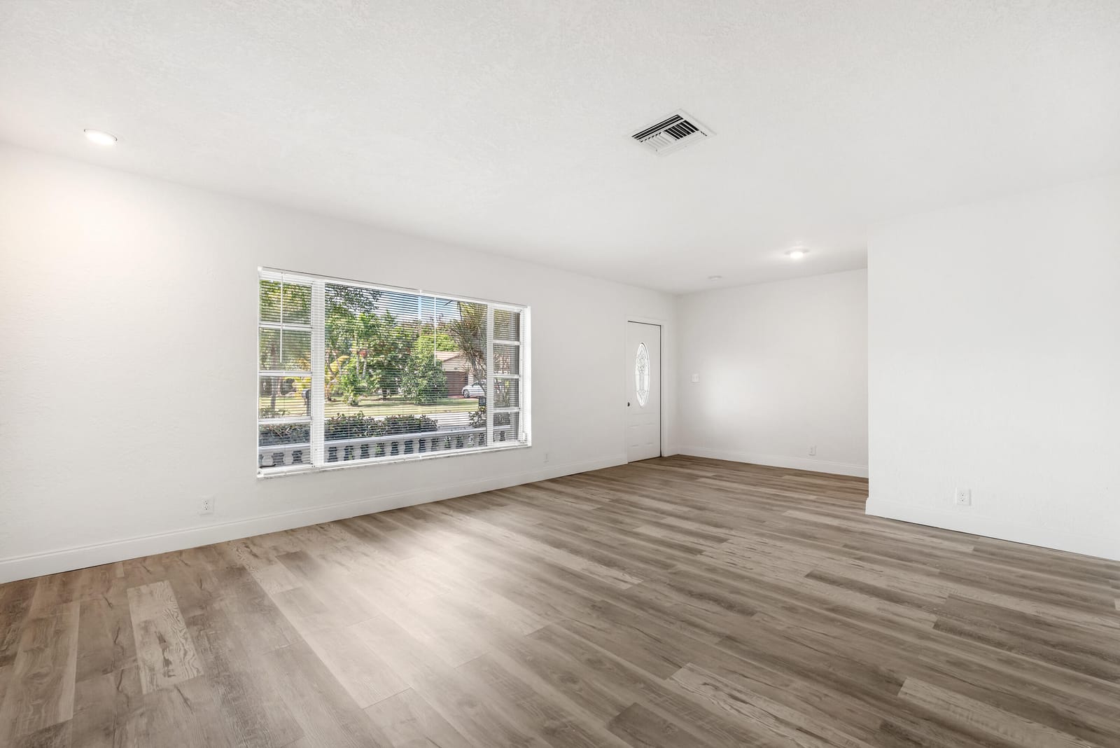 7102 NW 89th Avenue, Tamarac, FL 33321 photo 8