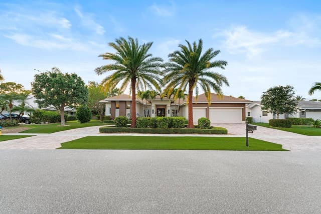 4689 Tree Fern Drive, Delray Beach, FL 33445