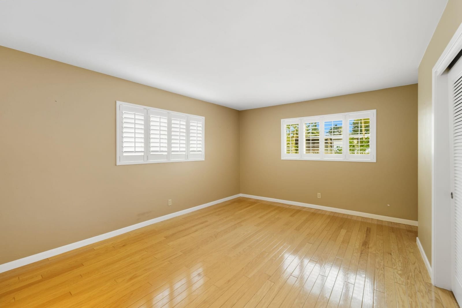 3697 NE 19th Avenue, Oakland Park, FL 33308 photo 7
