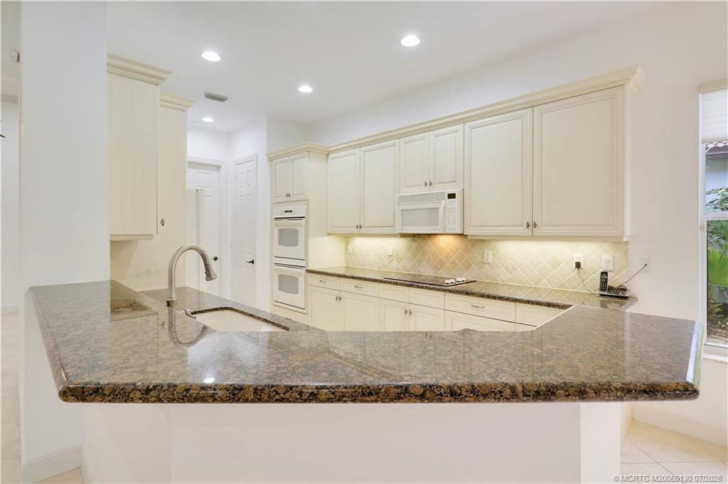736 SW Pebble Lane, Palm City, FL 34990 photo 14