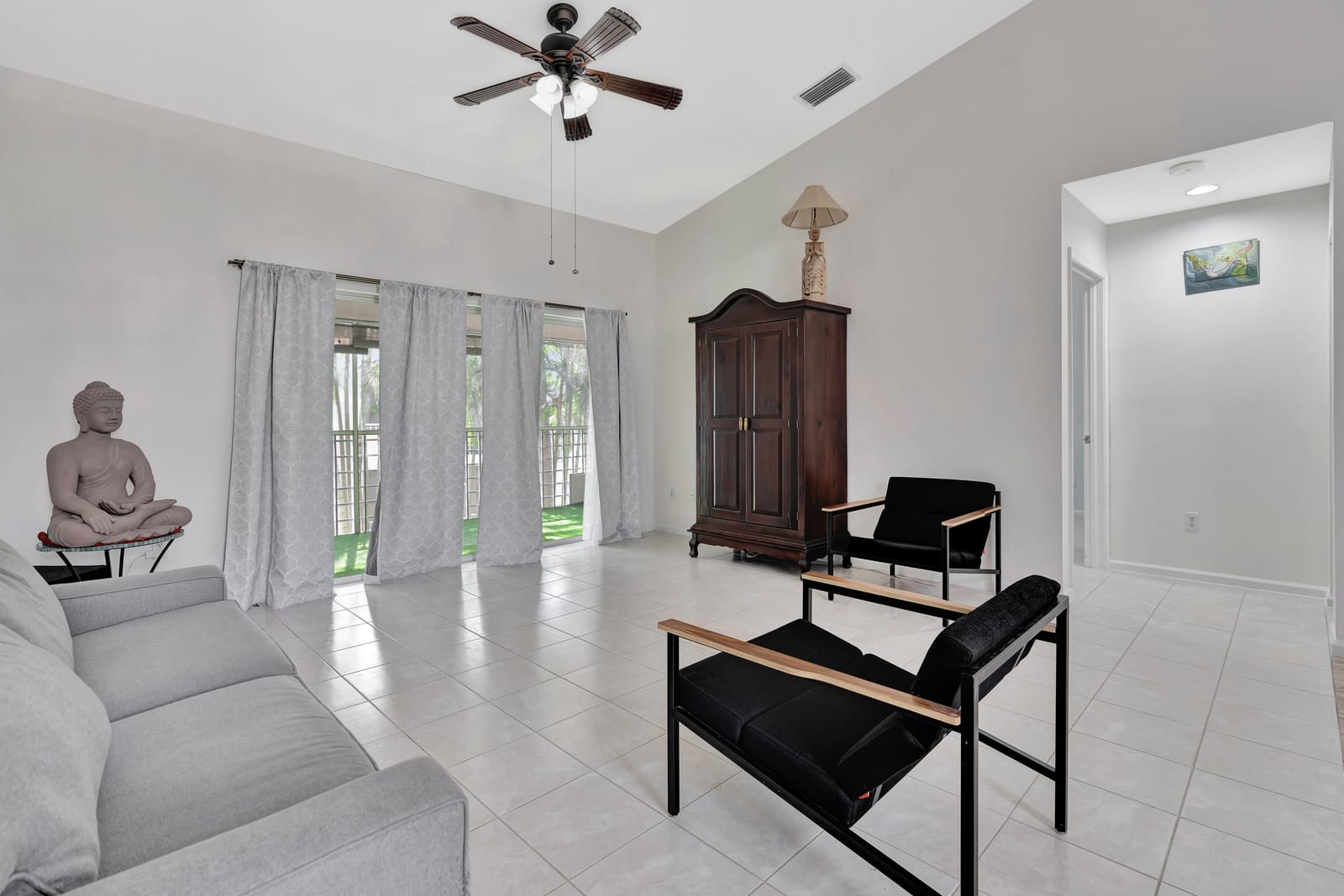 202 Muirfield Court E — photo 6