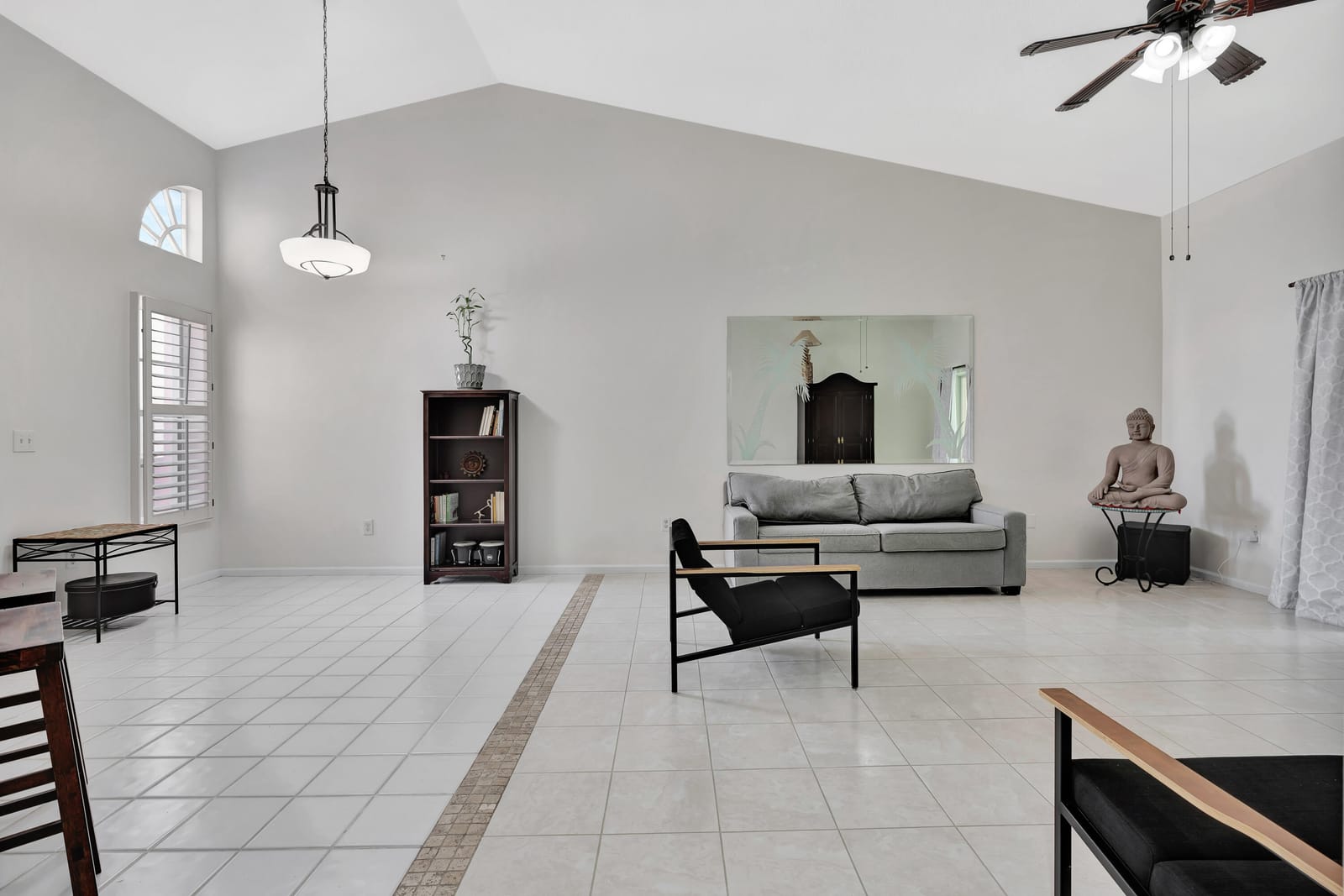 202 Muirfield Court E — photo 10