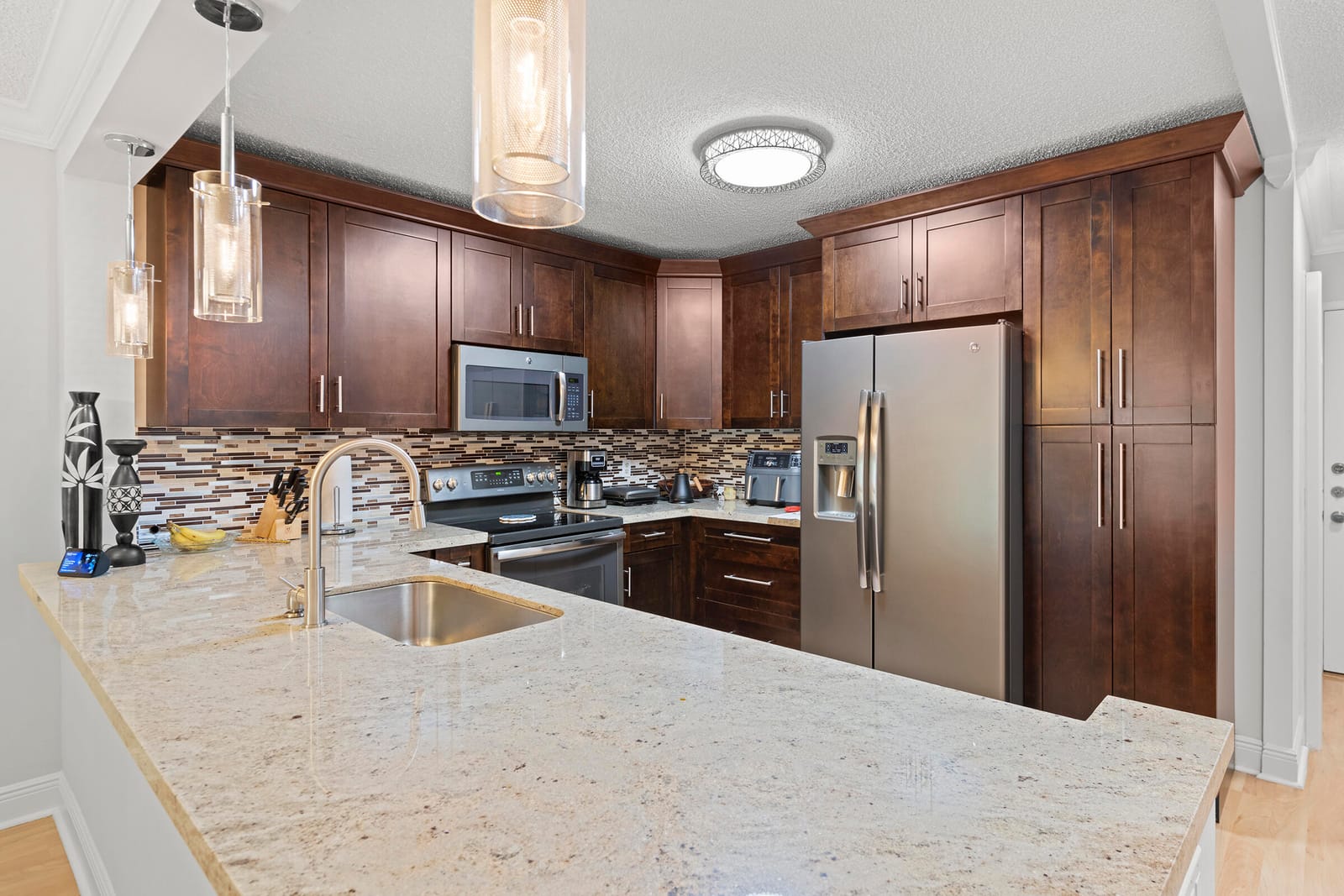9185 Flynn Circle 4 — photo 7