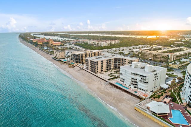 3610 S Ocean Boulevard 405, sold in Dune Deck Of The Palm Beaches Condo, South Palm Beach, FL
