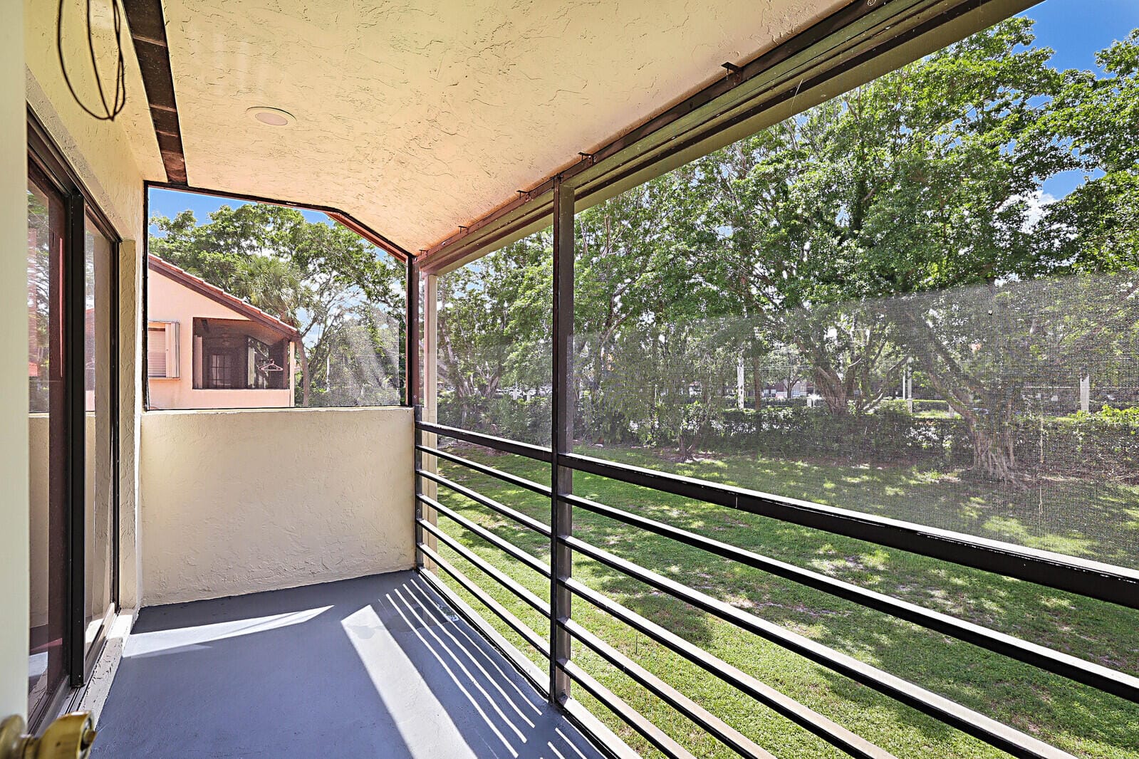 9 Vía De Casas Sur 203, Boynton Beach, FL 33426 photo 13