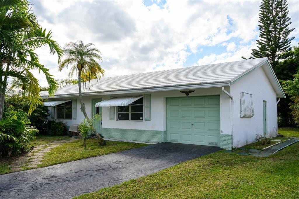7005 NW 94th Terrace, Tamarac, FL 33321