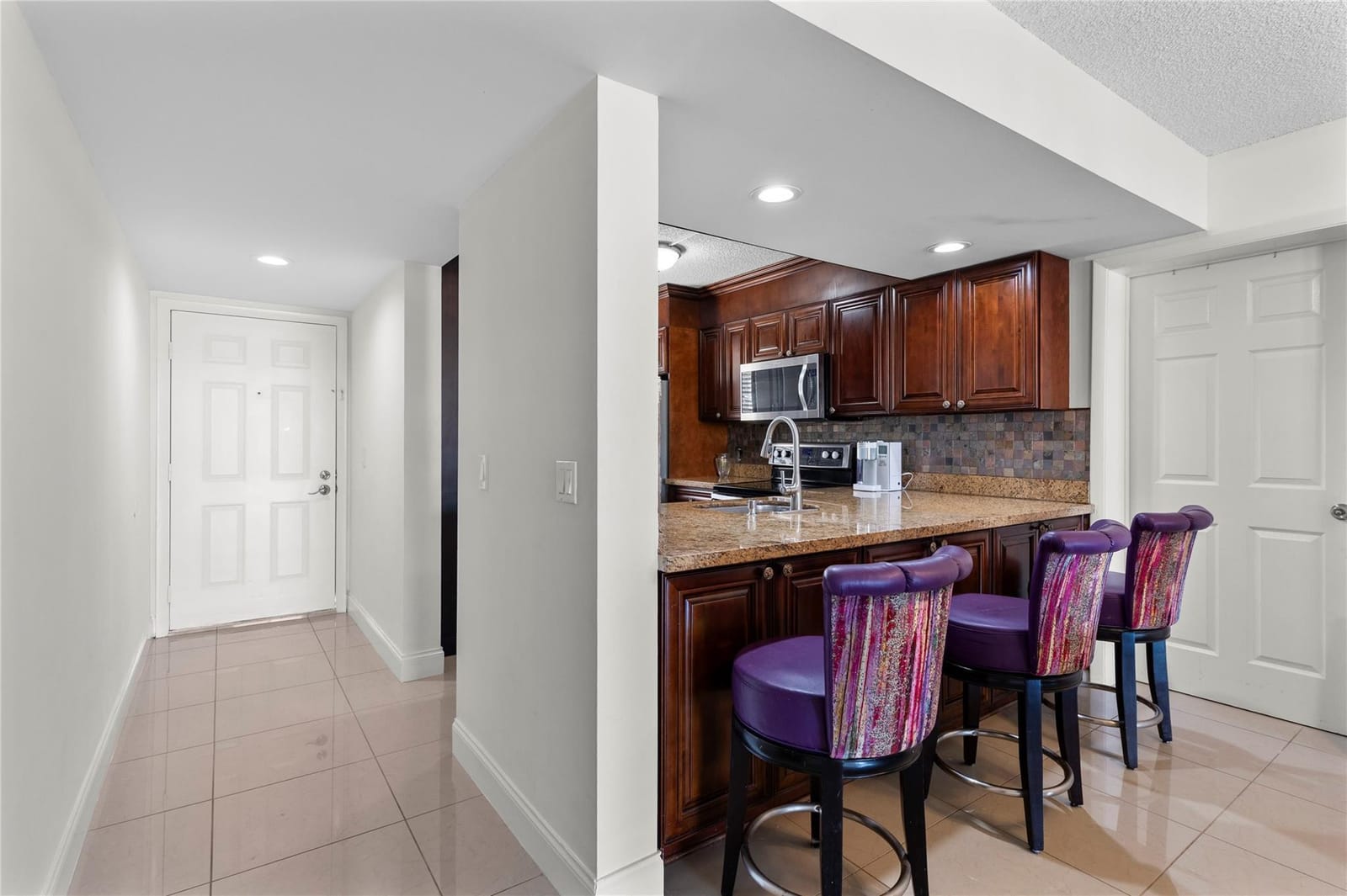 6217 Balboa Circle 304, Boca Raton, FL 33433 photo 4