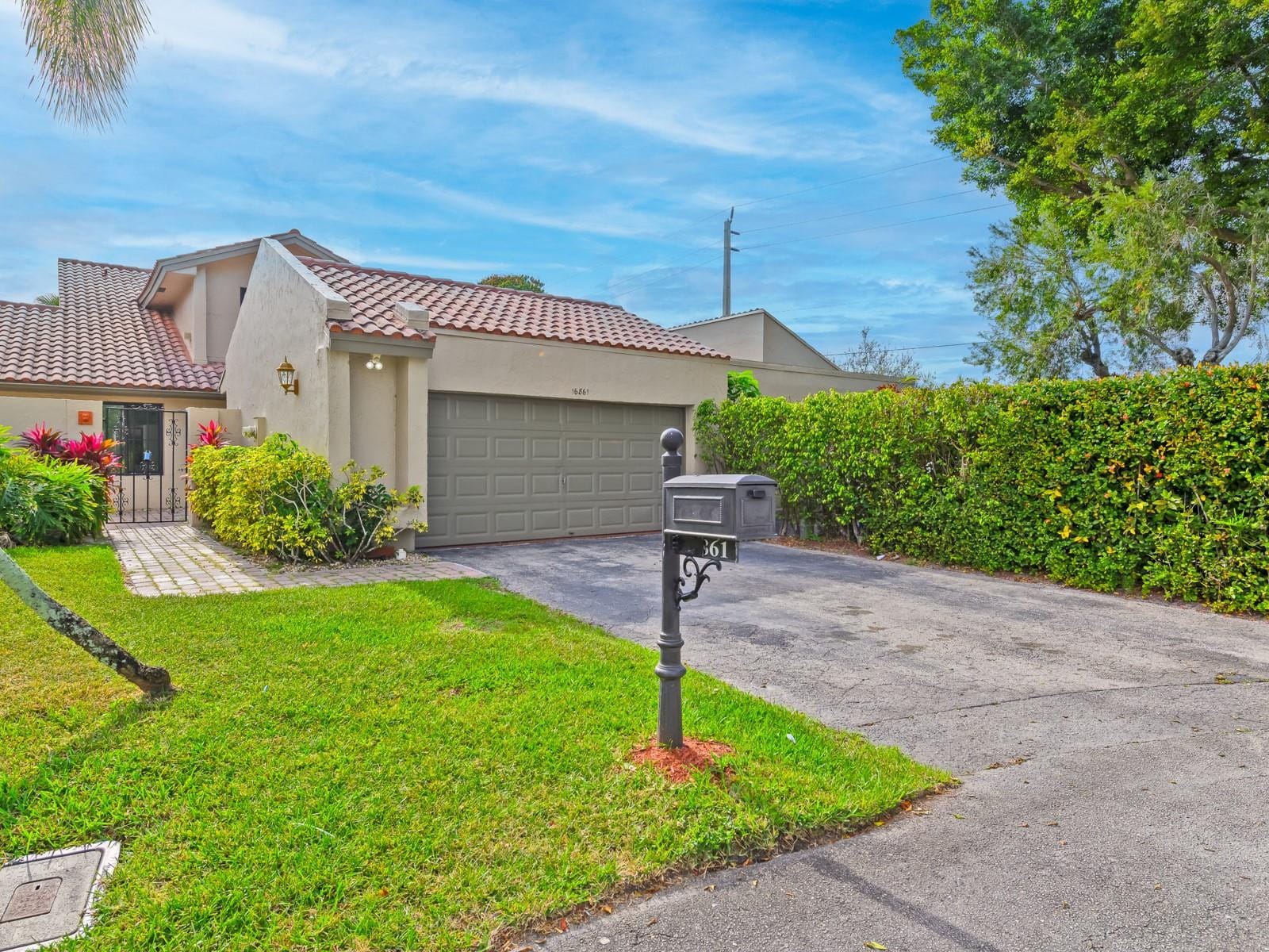 16861 Patio Village Court 16861, Weston, FL 33326