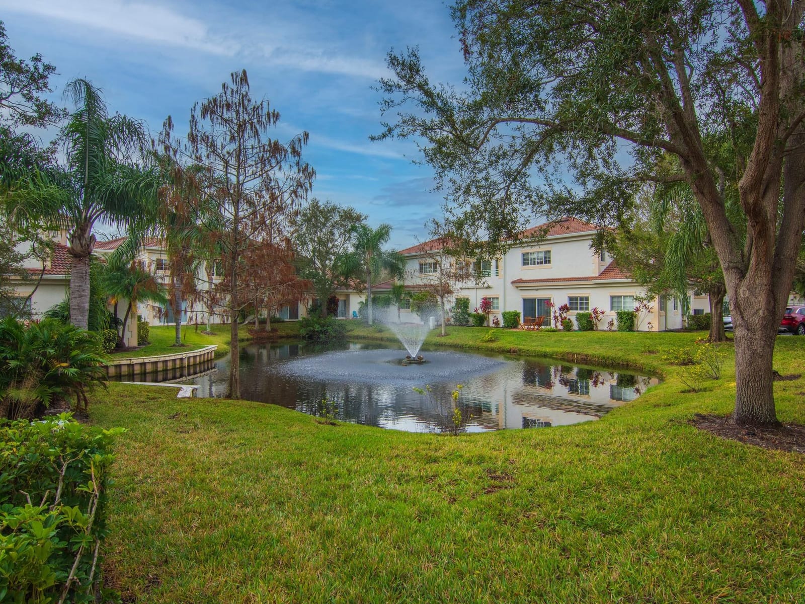 556 7th Square 101, Vero Beach, FL 32962