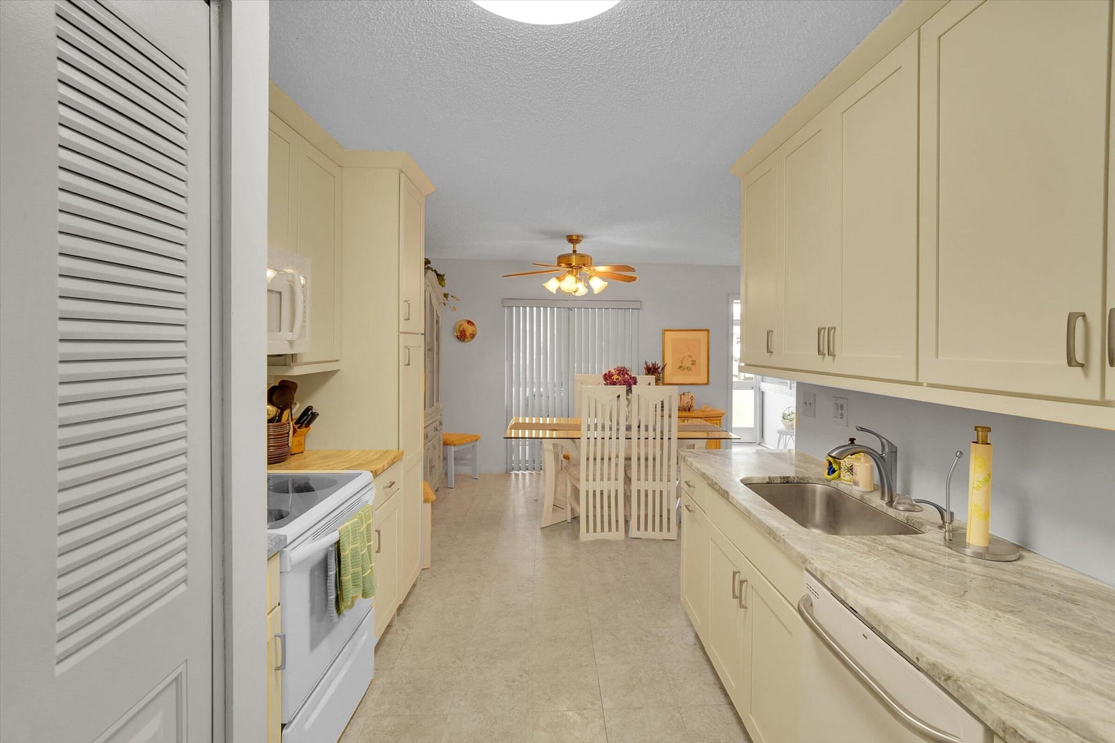 3477 Christopher Street 3477, West Palm Beach, FL 33417 photo 14