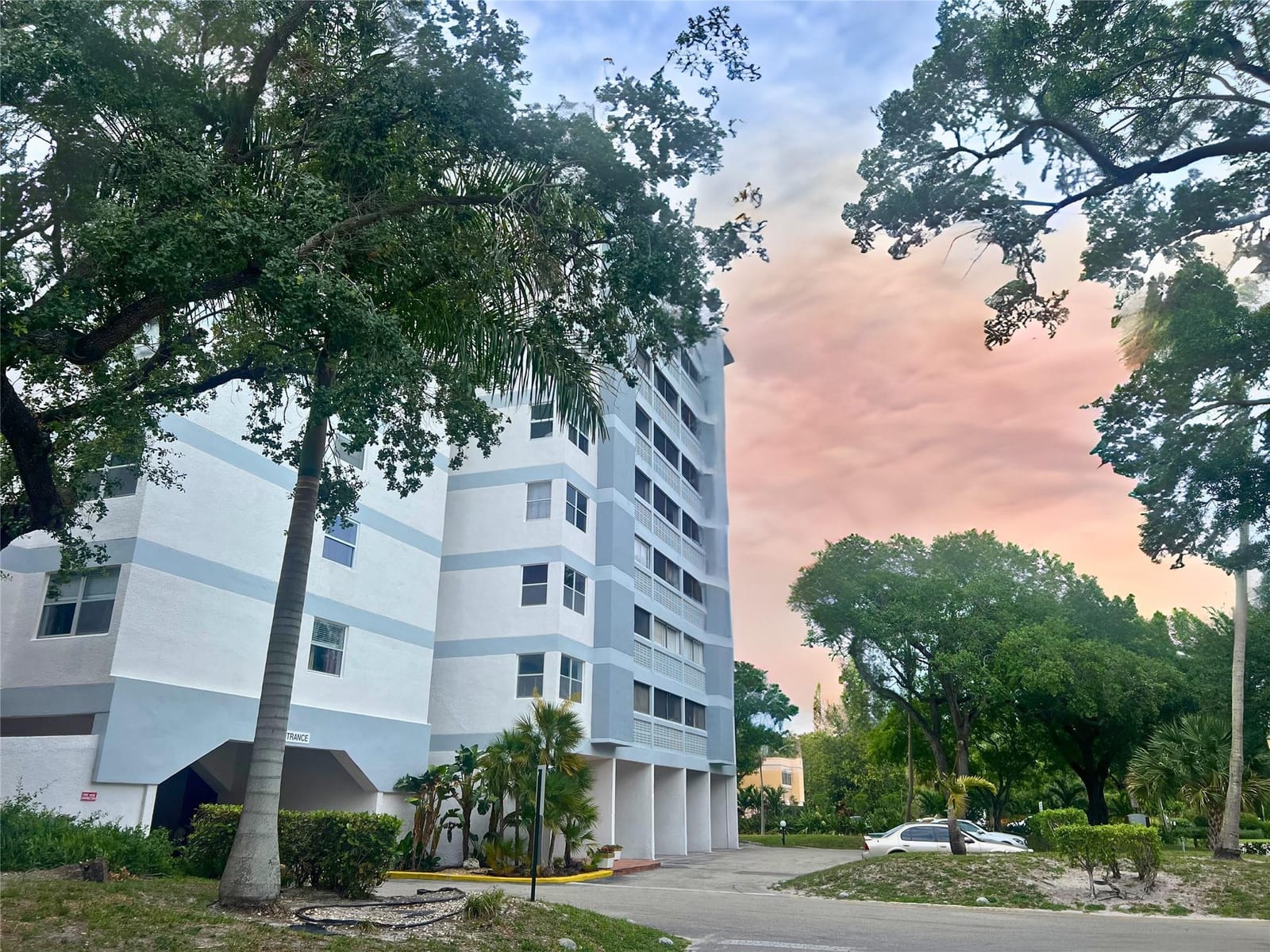 3301 Spanish Moss Terrace 306, Lauderhill, FL 33319 photo 10