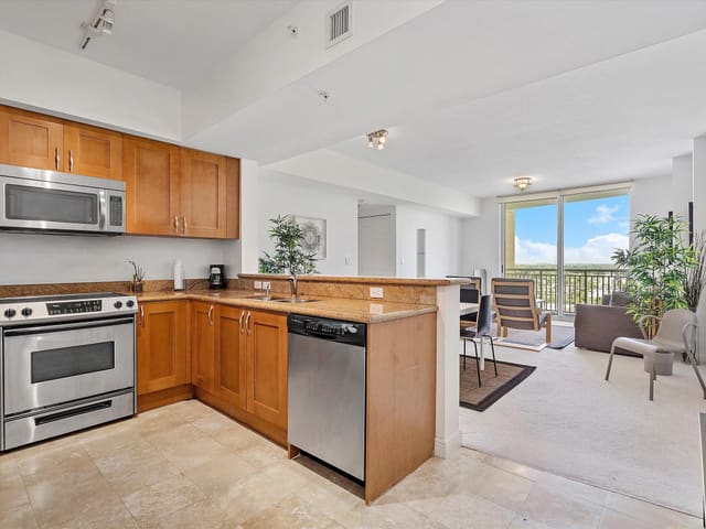 1745 E Hallandale Beach Boulevard 1001 W, sold in Duo Condominium West, Hallandale Beach, FL