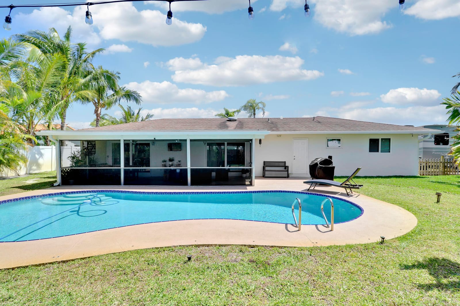 19339 W Indies Lane, Tequesta, FL 33469 photo 25