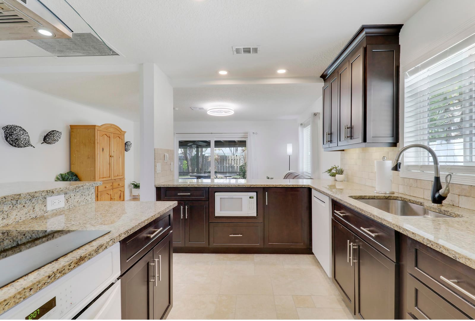 19339 W Indies Lane, Tequesta, FL 33469 photo 5