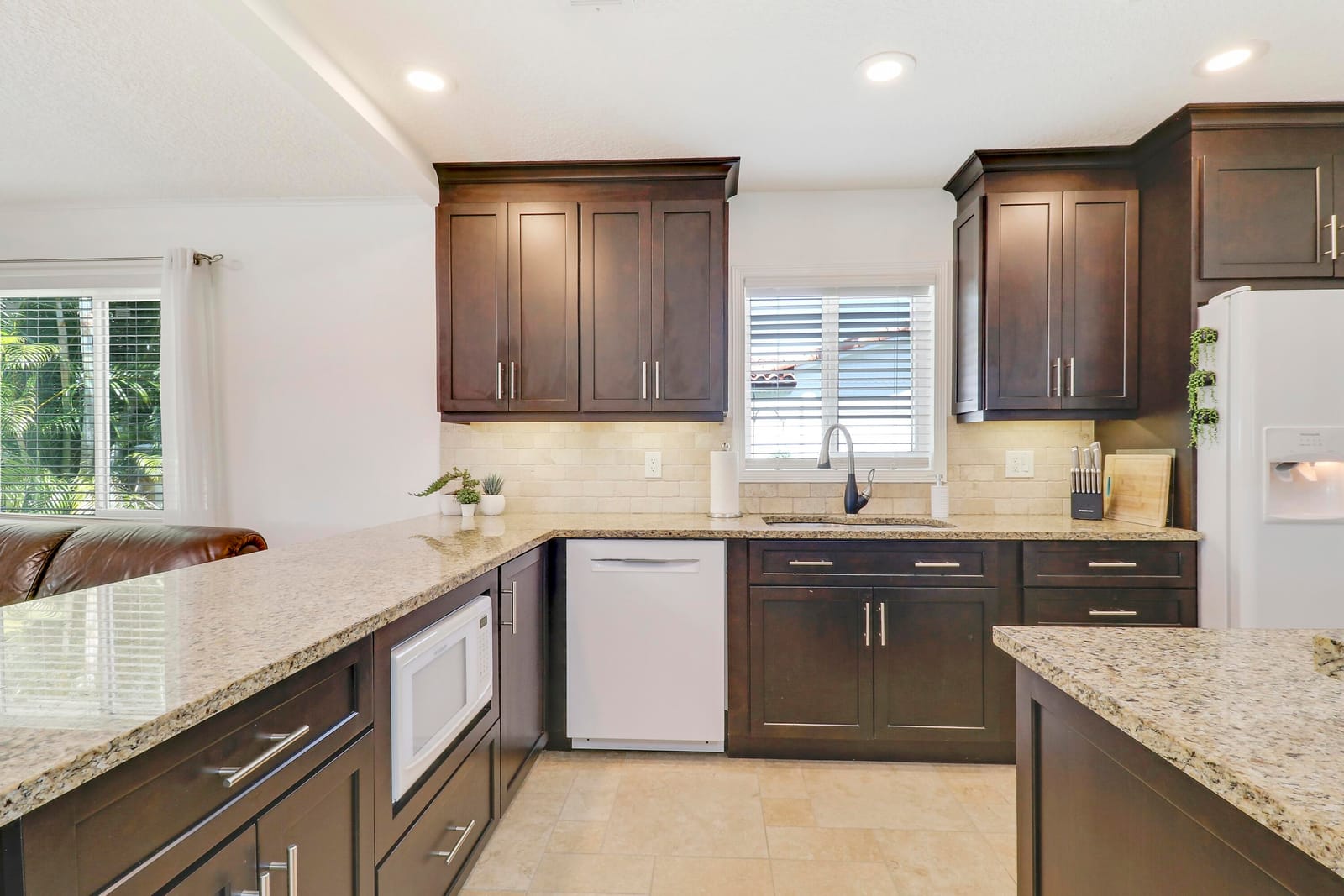 19339 W Indies Lane, Tequesta, FL 33469 photo 6