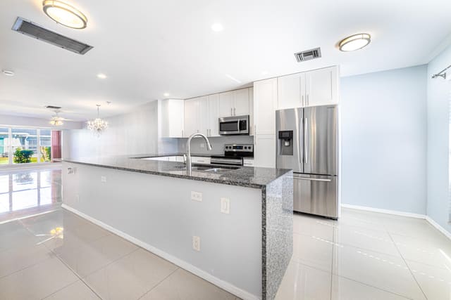2720 SW 15th Street 2-a, sold in Pines Of Delray West, Delray Beach, FL