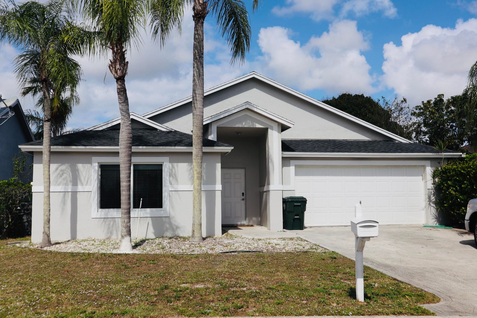 1001 Cape Cod Terrace, Greenacres, FL 33413 photo 2
