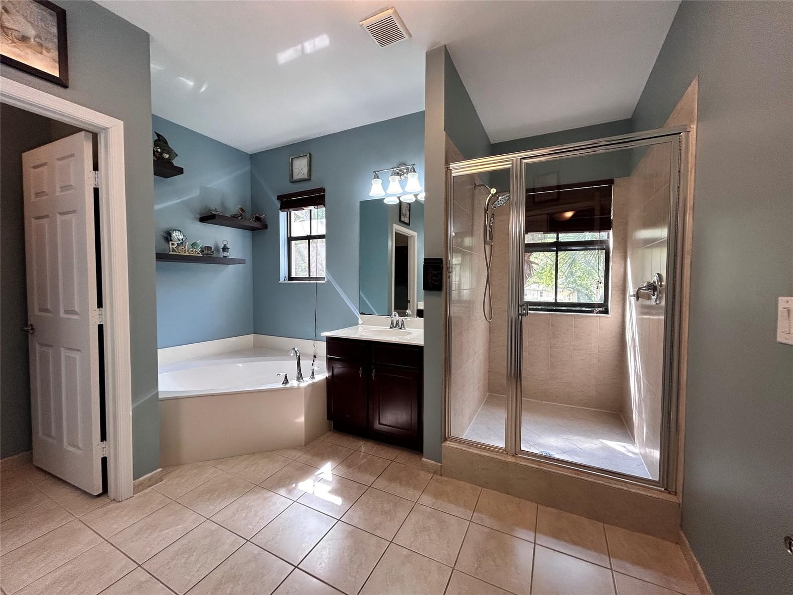 6087 Grand Cypress Circle — photo 11