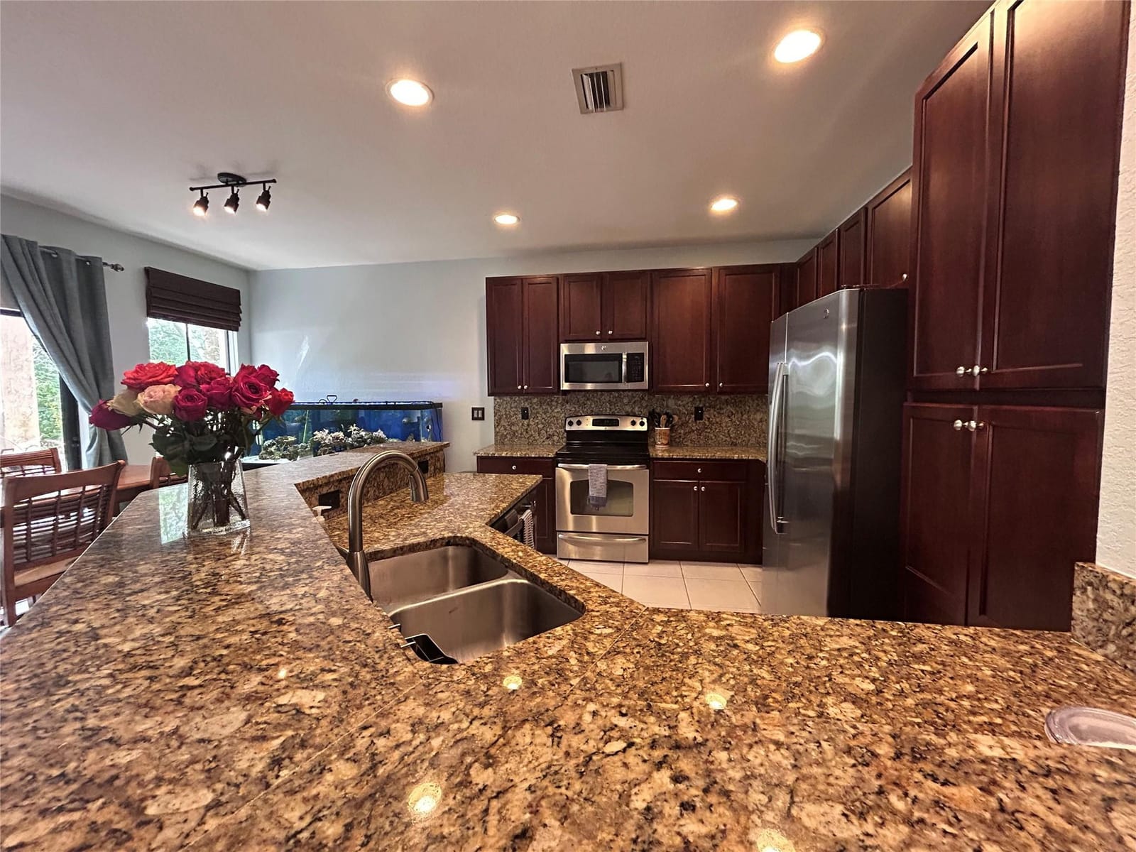 6087 Grand Cypress Circle — photo 3