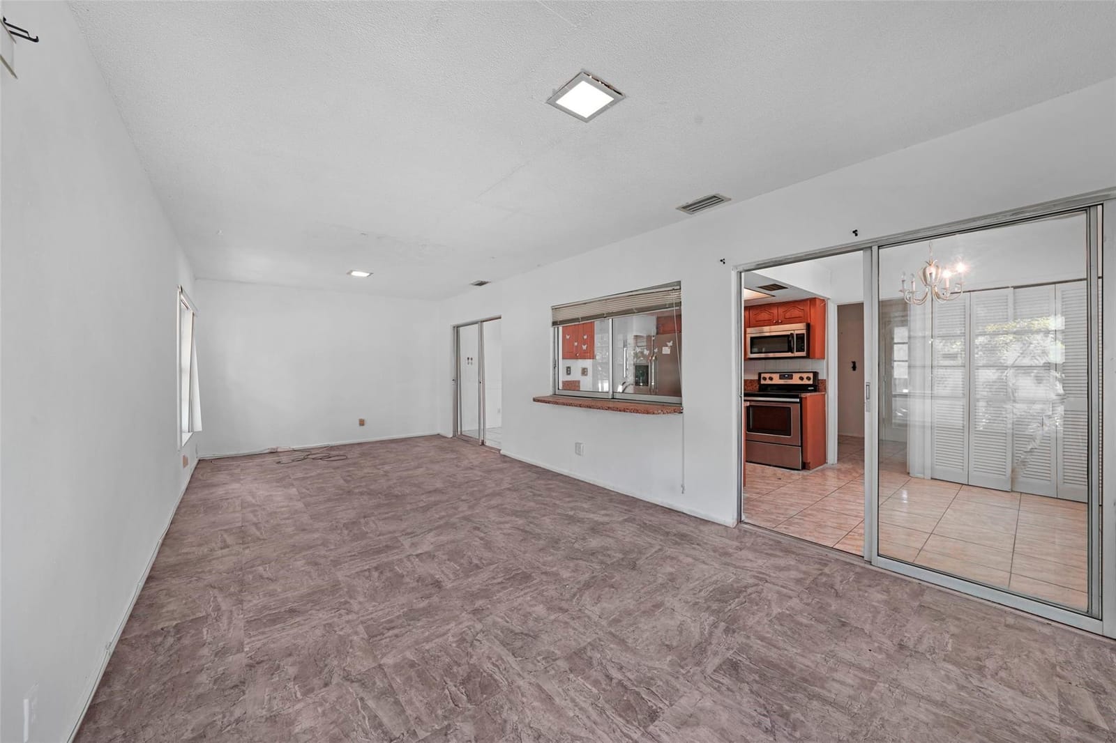 4300 NW 48th Avenue, Lauderdale Lakes, FL 33319 photo 12