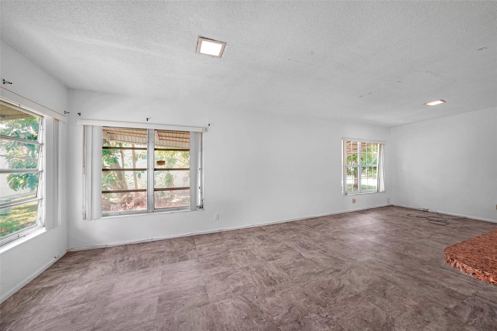4300 NW 48th Avenue, Lauderdale Lakes, FL 33319 photo 20