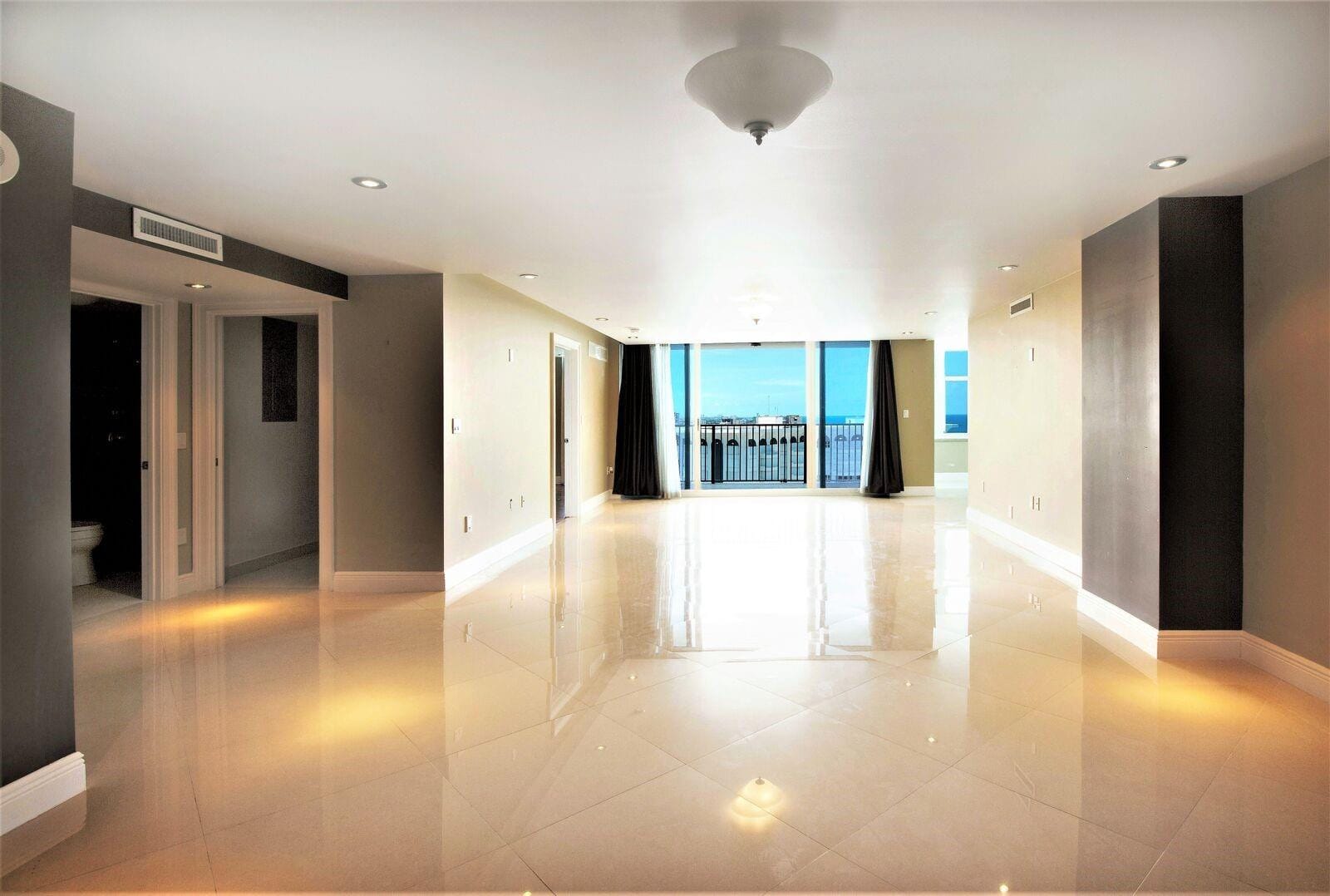 1360 S Ocean Boulevard 2806, Pompano Beach, FL 33062 photo 3